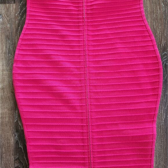 Retrofete Kylie Bandage Knit Dress Dragon Fruit Pink Size Large NWT Sleeveless - Picture 9 of 15